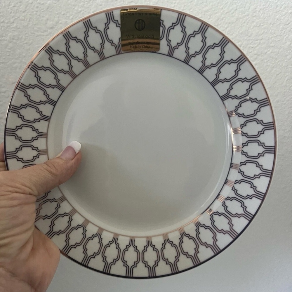 Set of 6 Eaton Fine Dining Salad Plates - 7-1/2” Diameter